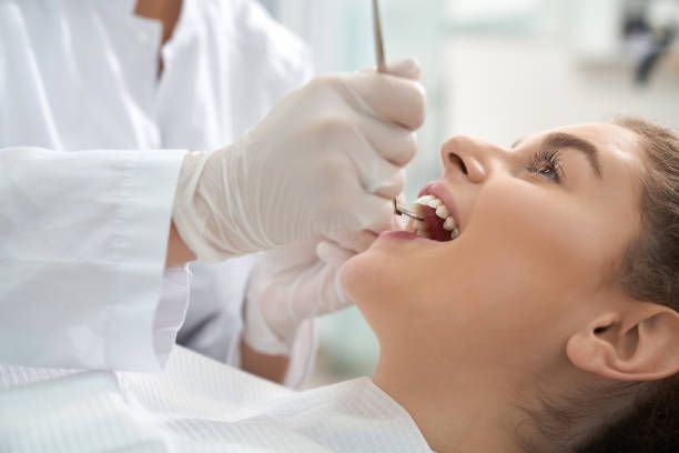 best dentist in Azamgarh the dental house plus caring you in minimum expense
